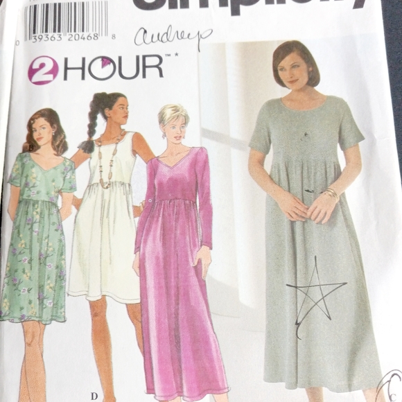 Simplicity Pattern - Picture 2 of 3